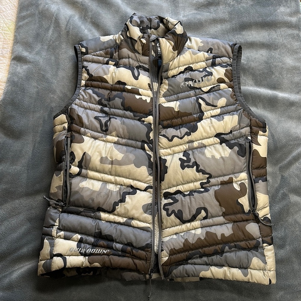 Kuiu super down ultra vest